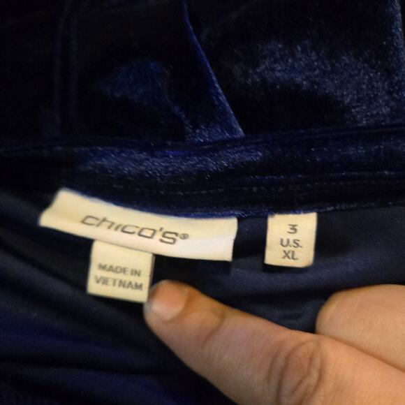 Chico’s Velvet Top Size 3 XL Navy Blue Long Sleeve Blouse - Picture 4 of 10